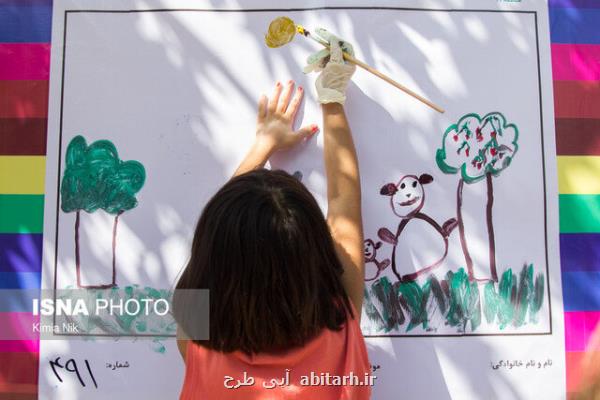 نقاشی های برگزیده کودکان ایرانی در فرانسه را تماشا کنید