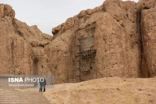 نقش رستم نیازمند مرمت اضطراری و اصلاح زیرساخت هاست