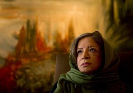 بانوی هنرمندی كه نور می كشد بعلاوه تصاویر